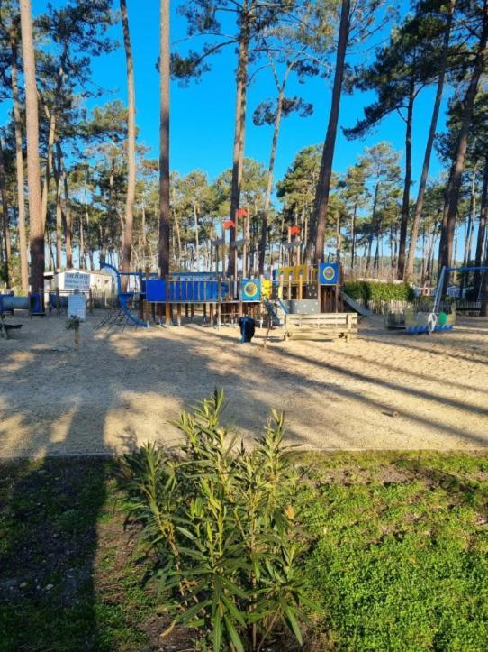 Mobil-Home Les Dunes De Contis Saint-Julien-en-Born Esterno foto